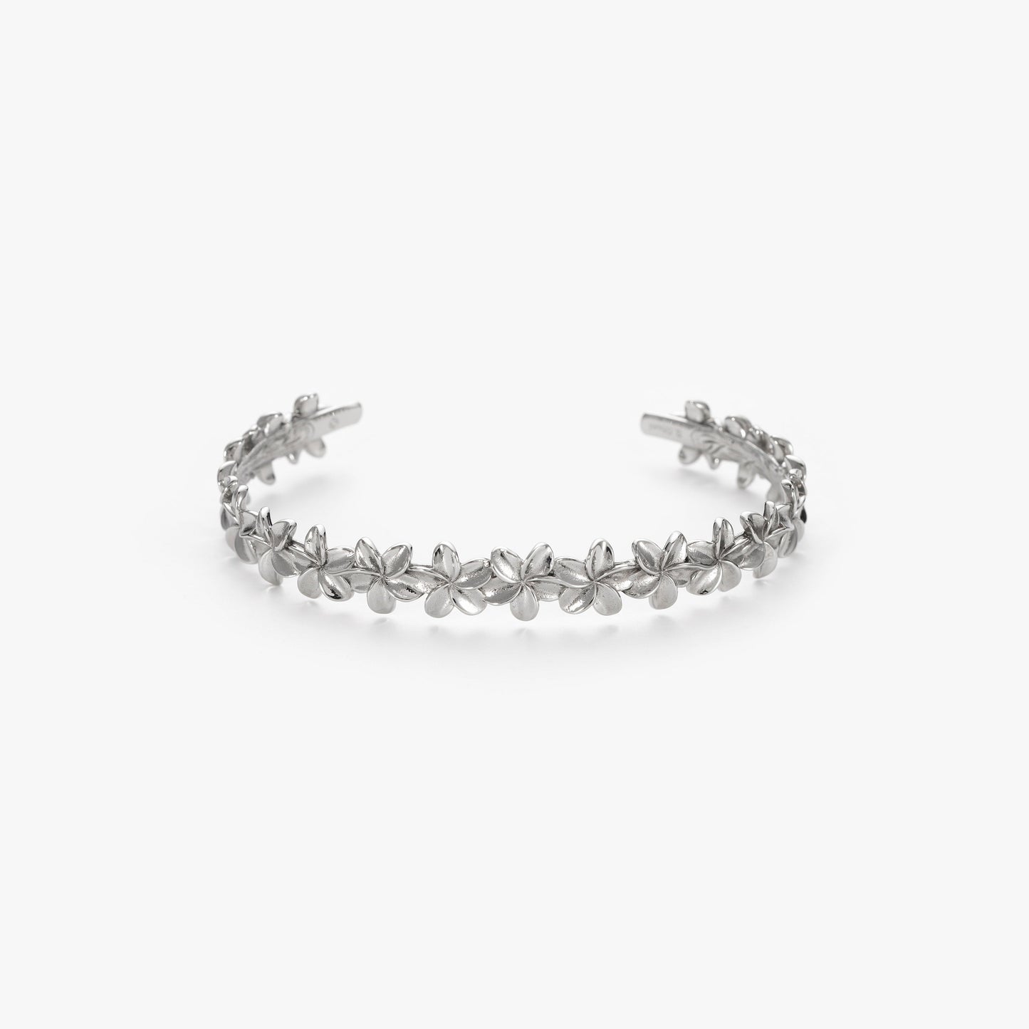 【Smart Wailea】 Ewalu Plumeria Bangle