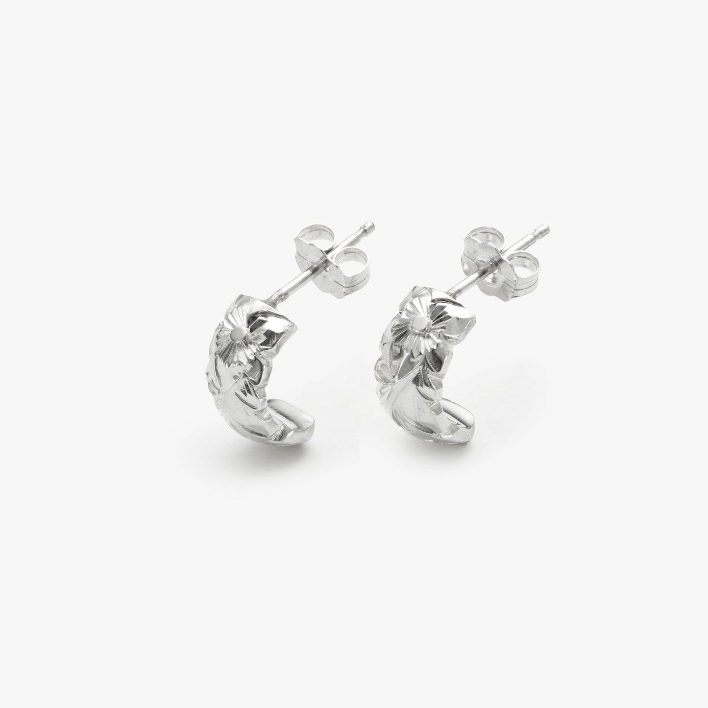 【Silver】Wailea Cutout Half Hoop Pierce
