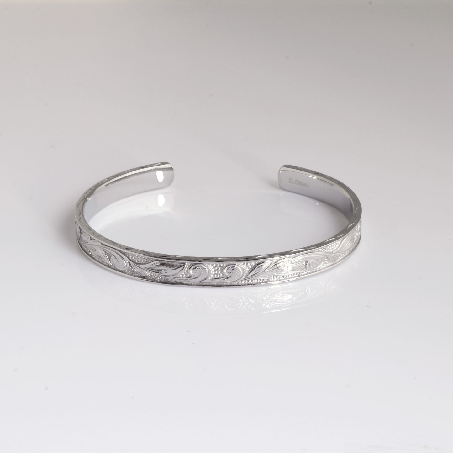 ◆ステンレスセール商品◆  Deep Carving Bangle