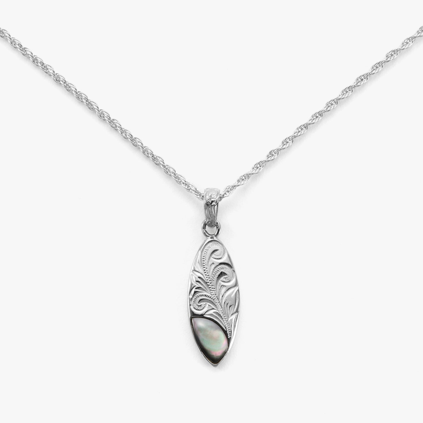 【Smart Wailea】 Surfboard Shell Pendant