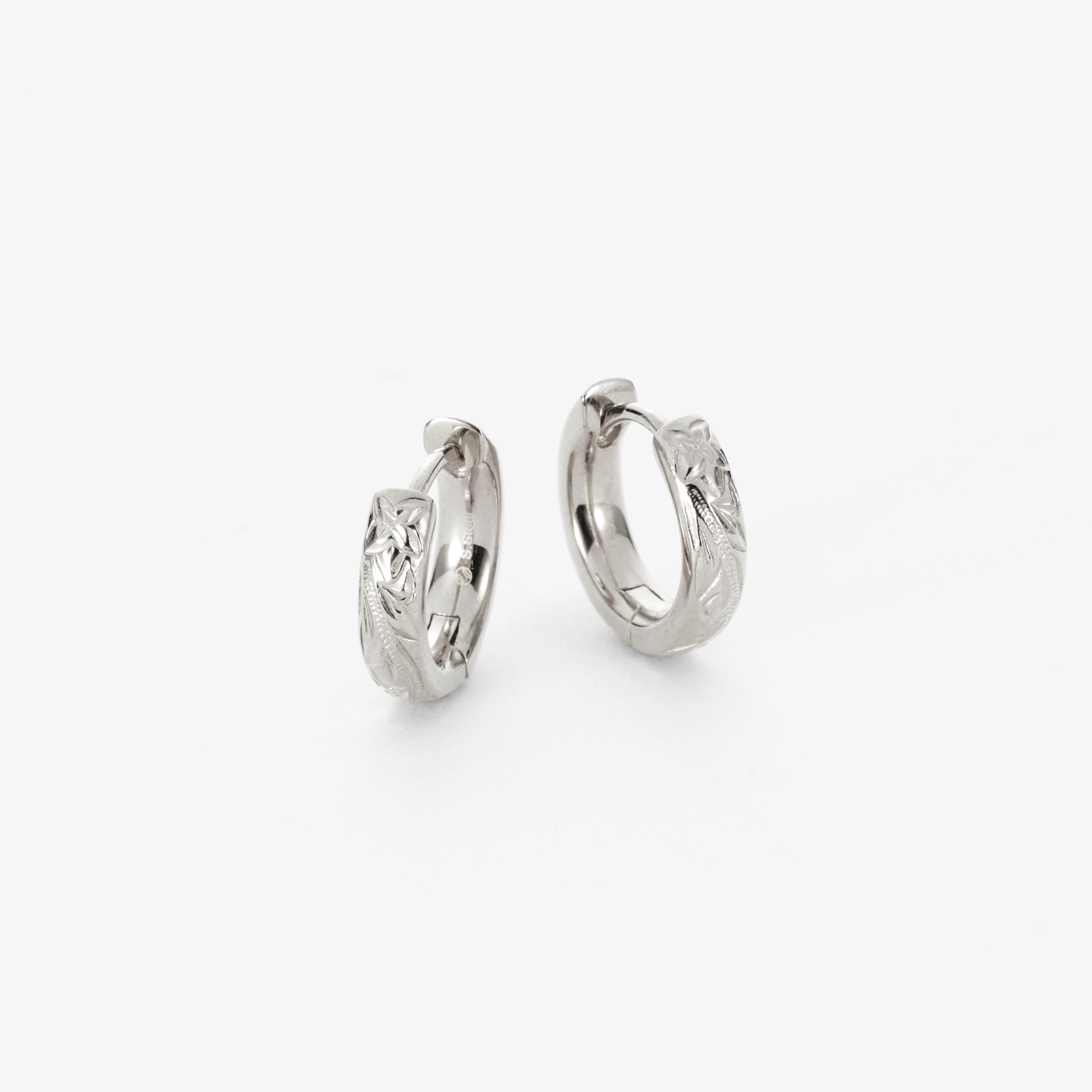 【Smart Wailea】ーSmall Hoop Pierceー（片耳）